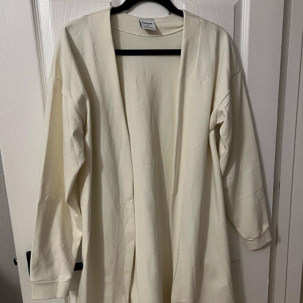 WHITNEY SIMMONS OVERSIZED ROBE GYMSHARK XS